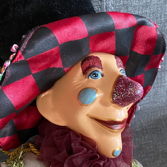 Kasma Collection 24 Inch Porcelain and Cloth Jester Clown Collectible Doll, EUC - Picture 3 of 16